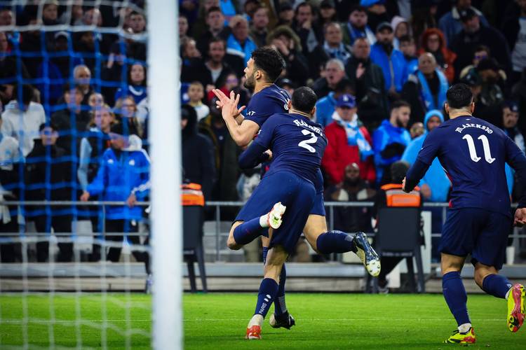 孔帕尼：控球是为了处于有利进攻位置；希望保护足球的创造力（孔帕尼：控球为占据进攻优势，盼守护足球的创造力）