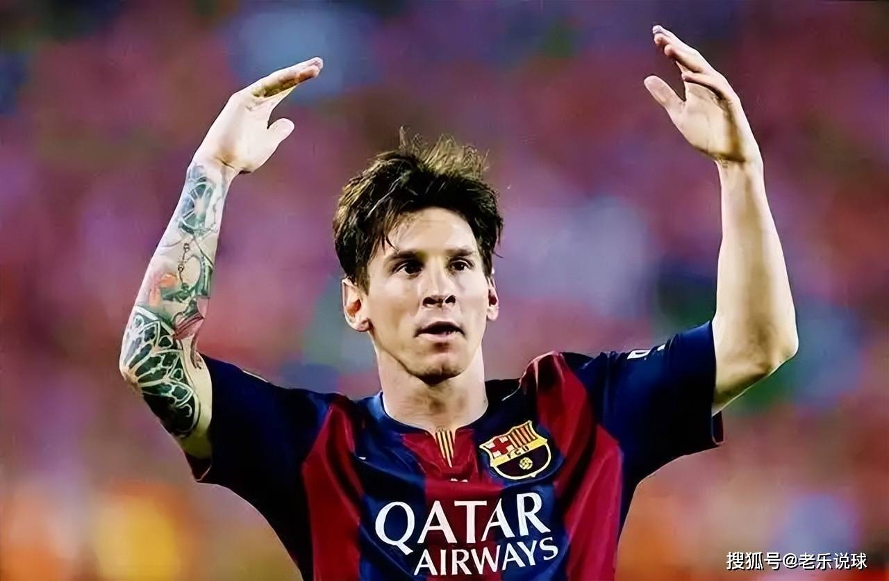 马格德堡球员庆祝进球，不幸跌入2.7米深的沟中但安全逃出（马格德堡球员进球庆祝时失足坠入2.7米沟，所幸安然脱险）