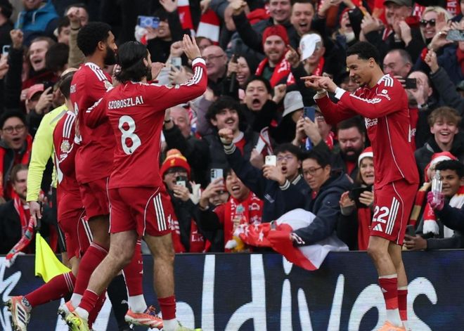 凯尔：多特和药厂是两支势均力敌的顶级球队；我们不够幸运（凯尔：多特与药厂实力伯仲之间，但我们欠点运气）