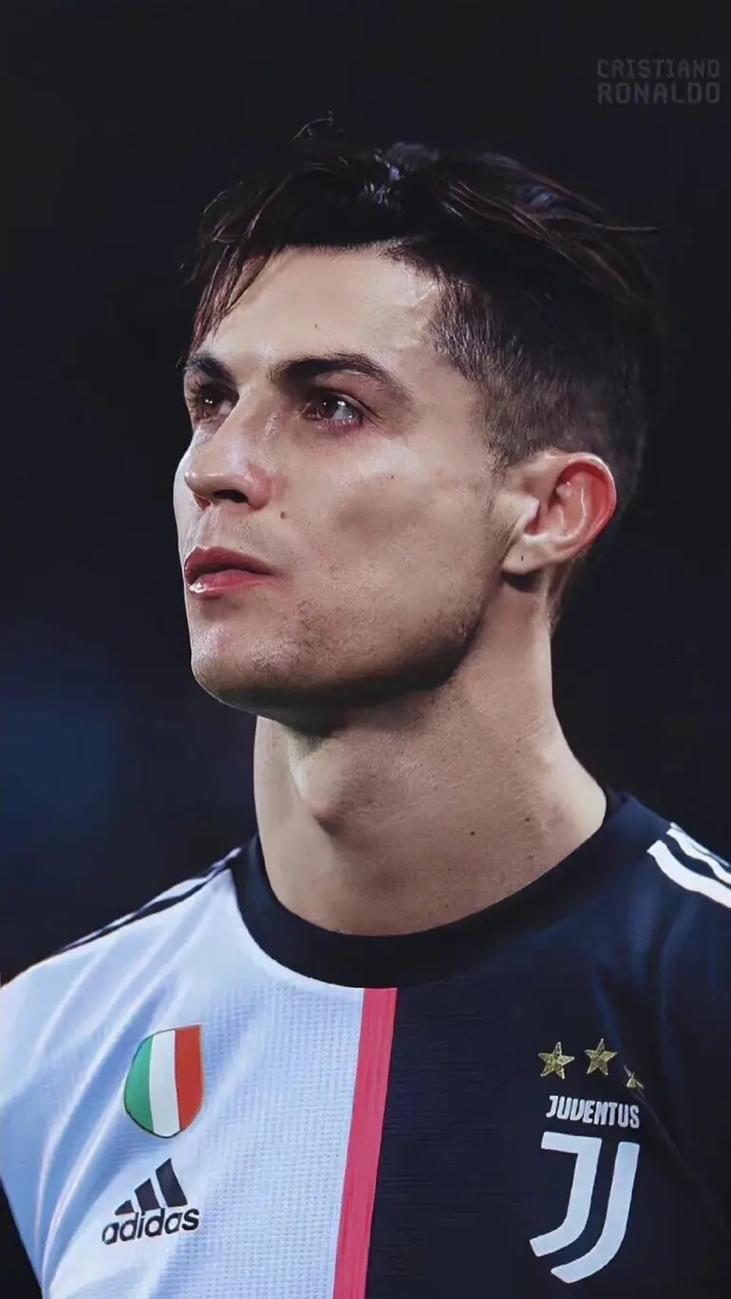 国脚连续两轮进球，状态火热（国脚连场进球，状态正佳）