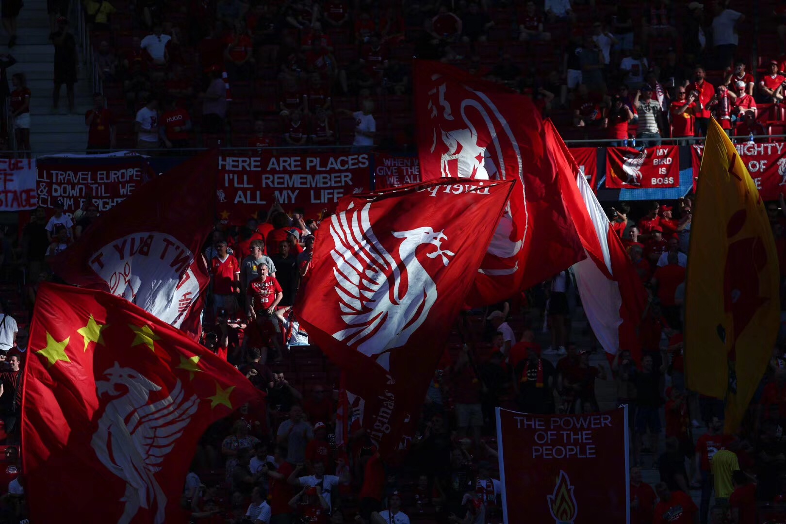 泰国队小组赛表现令人惊艳（泰国队在小组赛中大放异彩）